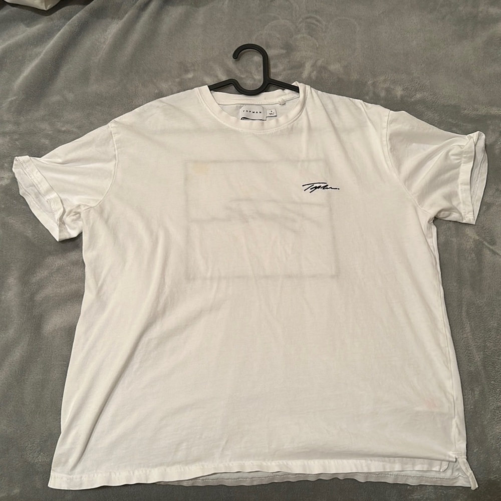White T-shirt in sale!